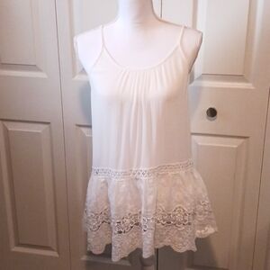 Anthropologie Esley White Lace Hem Tank Top Tie-Back Detail Size‎ S